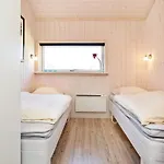 Coastal Escape With Rainfall Showers * Großenbrode